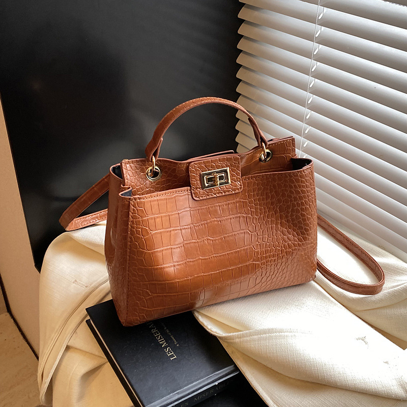 Aidrani Women Crocodile Print  - Women Hand Bags For Office recension och pris